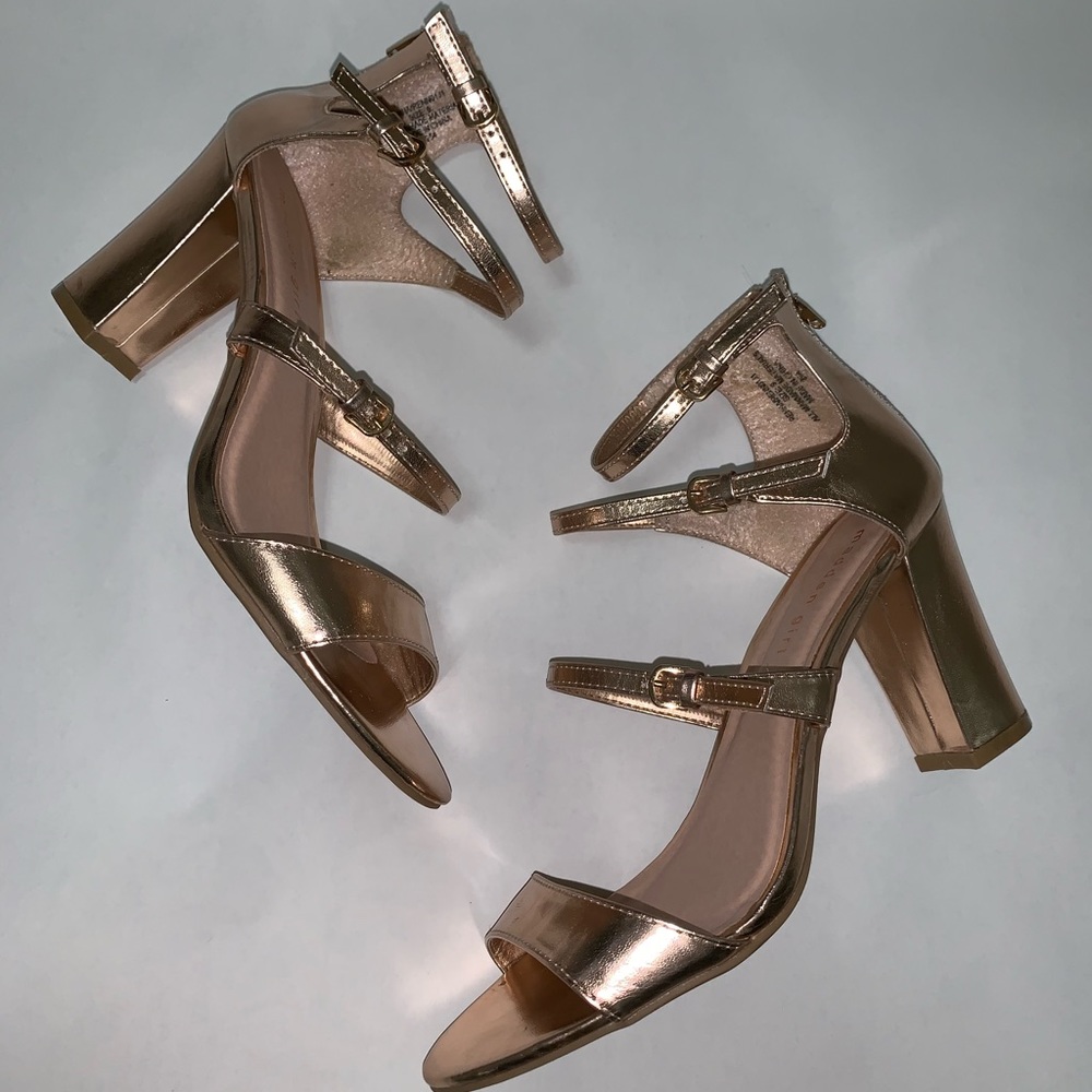 Rose Gold Madden girl Heels